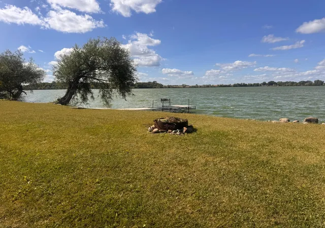 Photo 4 of Sale Pending at 11965 200th Street, Silver Lake, MN 55381 | MLS# 7142235 | Listing updated on 2026-09-22