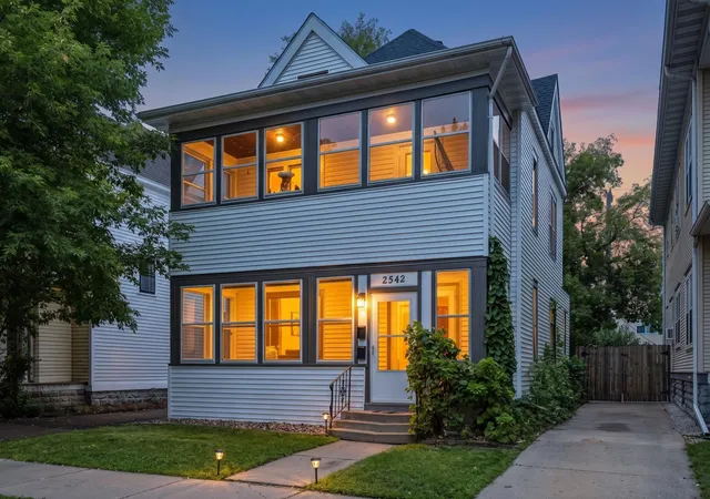 Photo 3 of House for sale at 2542 Garfield Ave, Minneapolis, MN 55405 | MLS# 7142239 | Listing updated on 2026-09-18