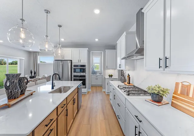 Photo 4 of Single family home for sale at 5222 Long Pointe Bay, Saint Paul, MN 55129 | MLS# 7142240 | Listing updated on 2026-09-12