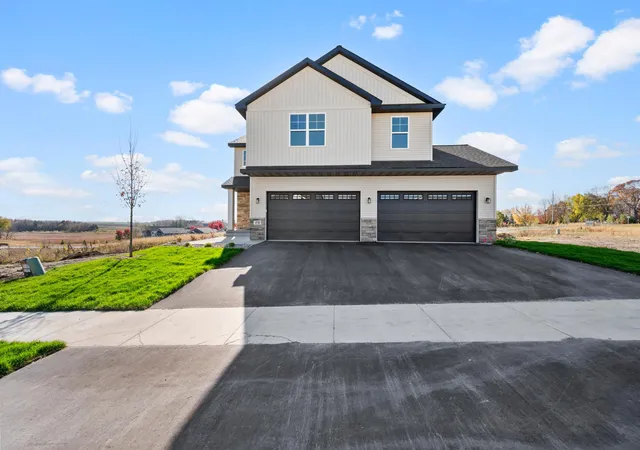 Photo 3 of Single family home for sale at 578 Sienna Dr, Watertown, MN 55388 | MLS# 7142257 | Listing updated on 2026-10-23