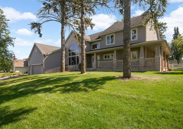 Single family home for sale at 1085 Parkview Ln, Victoria, MN 55386 | MLS# 7142278