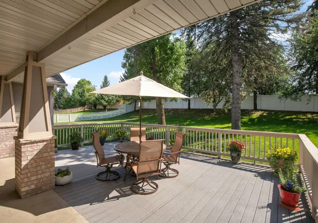 Photo 3 of Single family home for sale at 1085 Parkview Ln, Victoria, MN 55386 | MLS# 7142278 | Listing updated on 2026-09-19