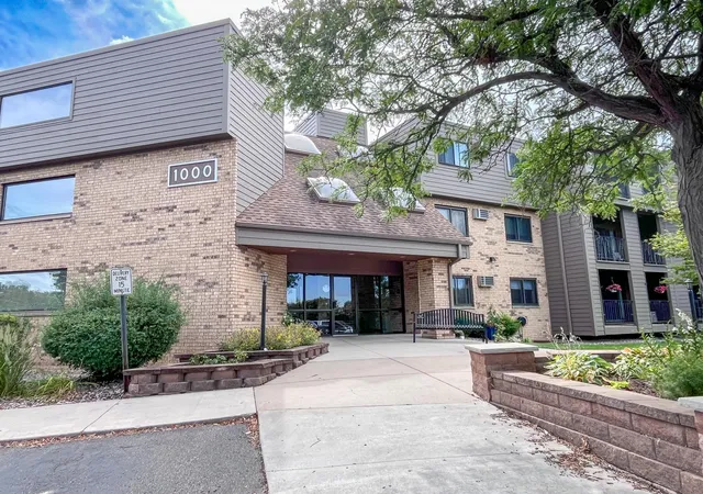 Condo for sale at 1000 41st Avenue NE #316, Minneapolis, MN 55421 | MLS# 7142298