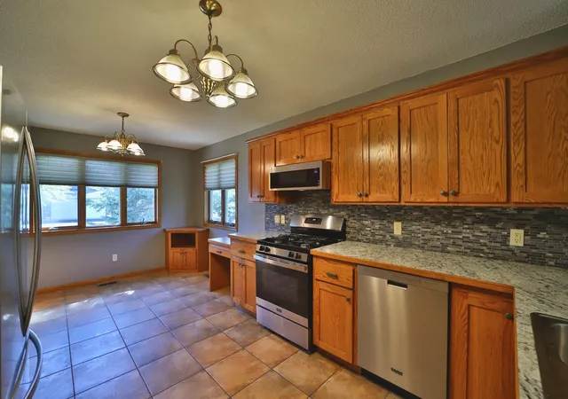 Photo 2 of Single family home for sale at 505 Blue Jay Ct, Brainerd, MN 56401 | MLS# 7142326 | Listing updated on 2026-09-24