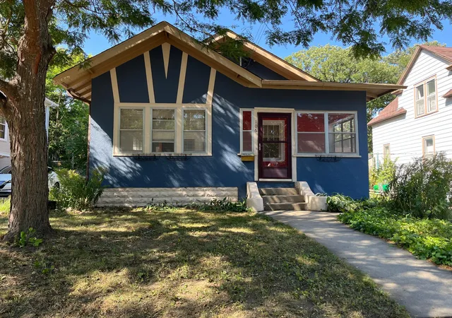 Photo 1 of Single family home for sale at 106 Bedford St Se, Minneapolis, MN 55414 | MLS# 7142354 | Listing updated on 2026-10-04