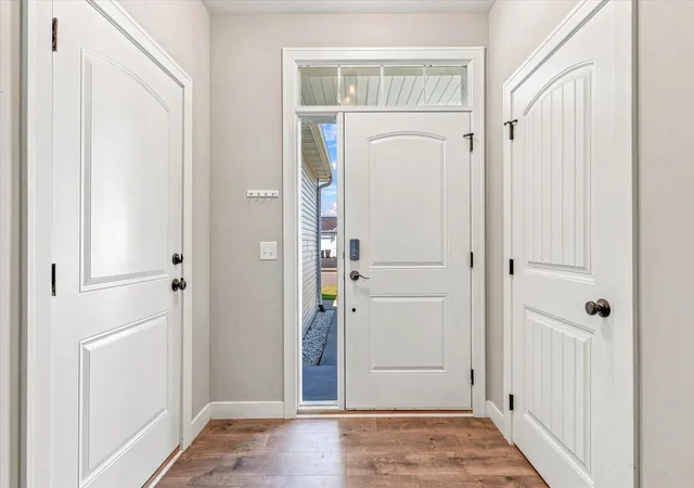 Photo 3 of Single family home for sale at 25707 Euclid Ave, Wyoming, MN 55092 | MLS# 7142388 | Listing updated on 2026-09-12