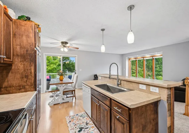 Photo 1 of Single family home for sale at 178 Sieben Crst Ln, Hastings, MN 55033 | MLS# 7142391 | Listing updated on 2026-09-23