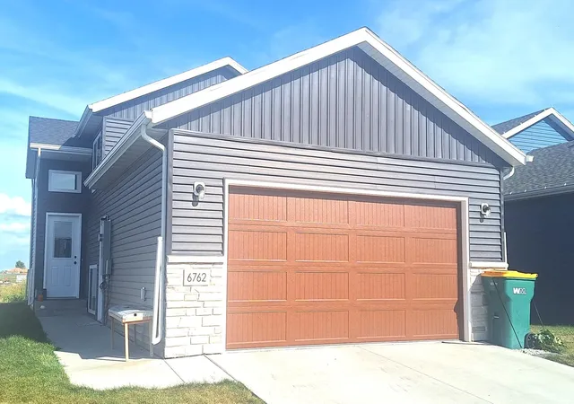 Photo 1 of Single family home for sale at 6762 Joseph St, Horace, ND 58047 | MLS# 7142403 | Listing updated on 2026-09-13