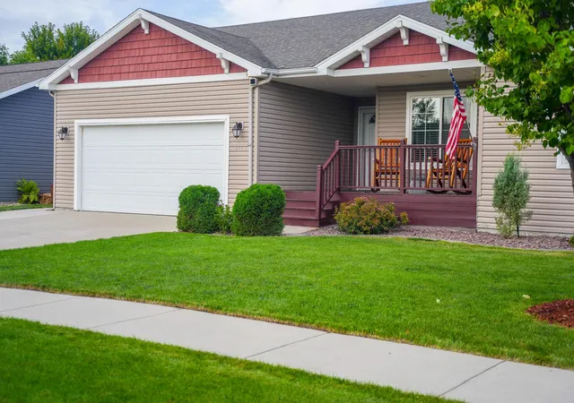 Photo 3 of Single family home for sale at 4723 51st Street S, Fargo, ND 58104 | MLS# 7142406 | Listing updated on 2026-09-30