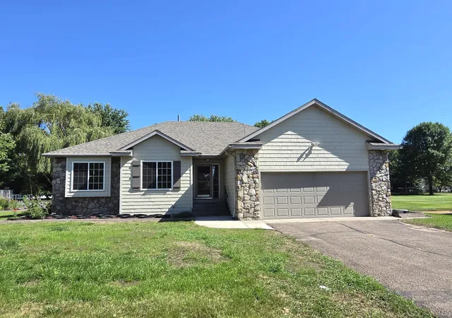 Photo 1 of Single family home for sale at 1816 Case Ln, Saint Cloud, MN 56303 | MLS# 7142437 | Listing updated on 2026-09-12