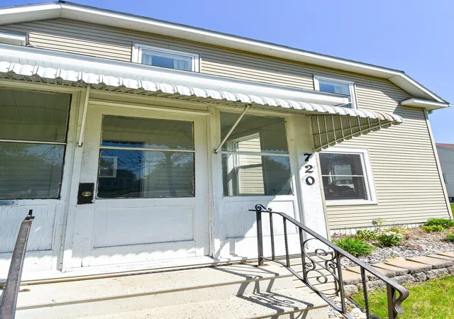 Photo 2 of Single family home for sale at 720 Arnold Ave N, Thief River Falls, MN 56701 | MLS# 7142467 | Listing updated on 2026-09-12