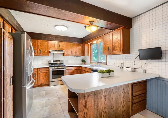 Photo 4 of Single family home for sale at 311 Dakota St W, Vermillion, MN 55085 | MLS# 7142482 | Listing updated on 2026-10-02