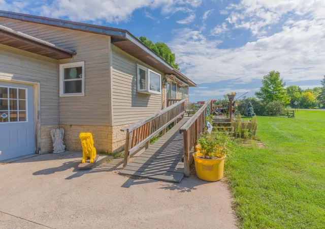 Photo 4 of Single family home for sale at 31990 220th Street, Isle, MN 56342 | MLS# 7142487 | Listing updated on 2026-10-03
