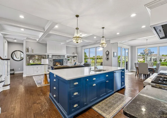 Photo 3 of Single family home for sale at 816 Beach Rd, Waconia, MN 55387 | MLS# 7142492 | Listing updated on 2026-09-19