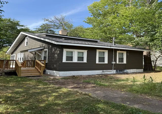 Photo 2 of Single family home for sale at 2439 15th Avenue S, Minneapolis, MN 55404 | MLS# 7142515 | Listing updated on 2026-09-17