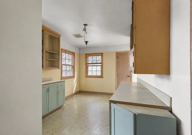 Photo 3 of Single family home for sale at 5921 Park Ave, Minneapolis, MN 55417 | MLS# 7142524 | Listing updated on 2026-09-20