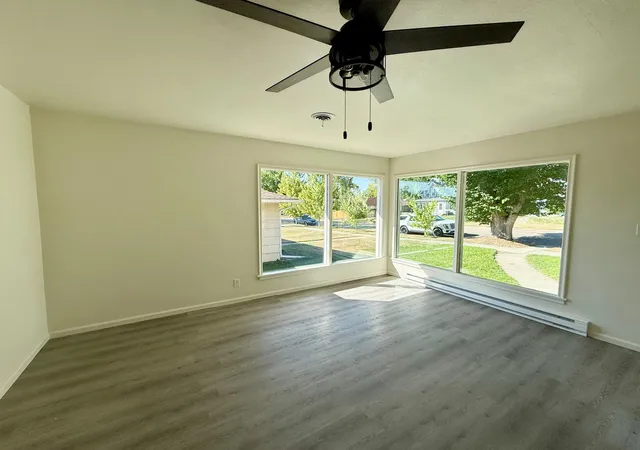 Photo 4 of Single family home for sale at 862 2nd Avenue NW, Valley City, ND 58072 | MLS# 7142526 | Listing updated on 2026-10-18