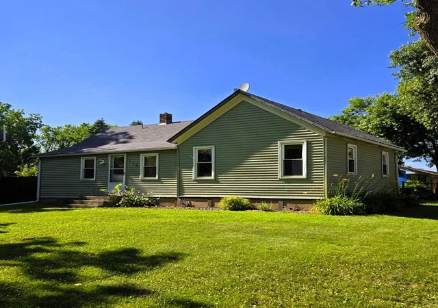 Photo 1 of Single family home for sale at 116 2nd Street Ne, Plato, MN 55370 | MLS# 7142540 | Listing updated on 2026-09-15