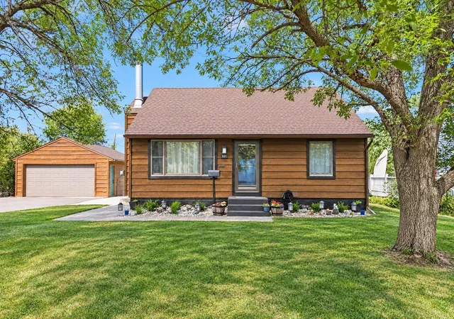 Photo 1 of Sale Pending at 101 49th Avenue Ne, Minneapolis, MN 55421 | MLS# 7142558 | Listing updated on 2026-10-08