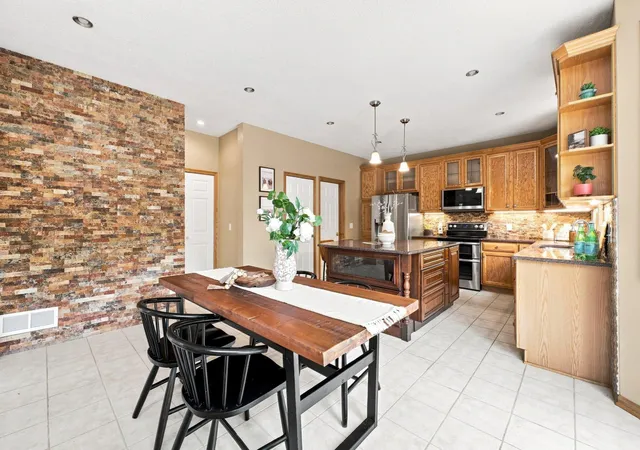 Photo 4 of Single family home for sale at 17993 89th Place N, Maple Grove, MN 55311 | MLS# 7142567 | Listing updated on 2026-09-12