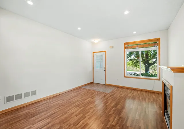 Photo 4 of Single family home for sale at 631 Roundhouse St #2404, Shakopee, MN 55379 | MLS# 7142574 | Listing updated on 2026-09-12