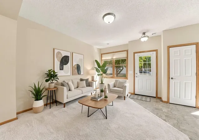 Photo 3 of Single family home for sale at 468 Hayes Dr, Hastings, MN 55033 | MLS# 7142603 | Listing updated on 2026-09-22