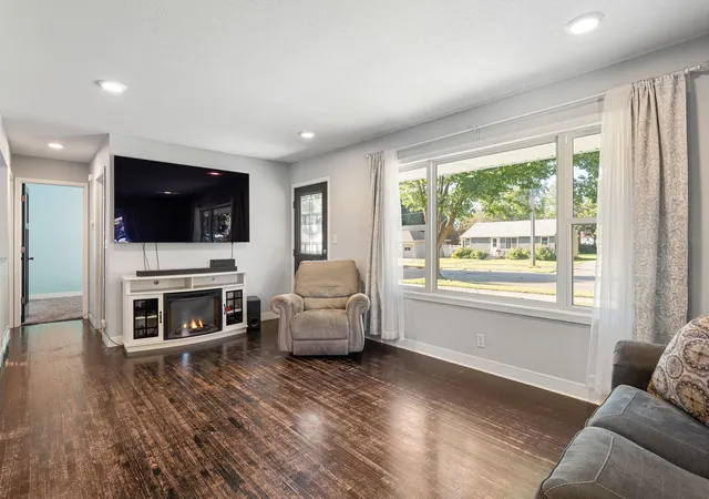 Photo 4 of Single family home for sale at 2104 1st Avenue NE, Austin, MN 55912 | MLS# 7142616 | Listing updated on 2026-09-17