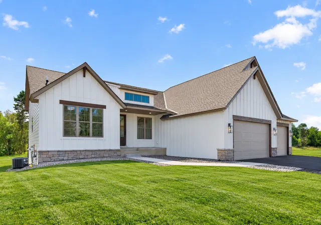 Photo 2 of Single family home for sale at 822 155th Lane Nw, Andover, MN 55304 | MLS# 7142619 | Listing updated on 2026-10-08