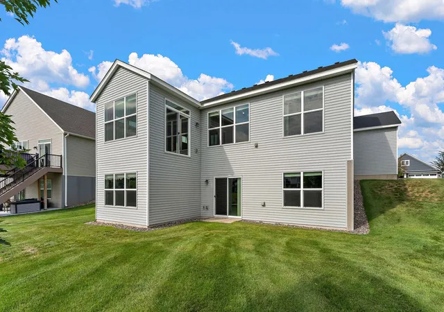 Photo 2 of Single family home for sale at 6702 92nd Bay S, Cottage Grove, MN 55016 | MLS# 7142632 | Listing updated on 2026-10-15