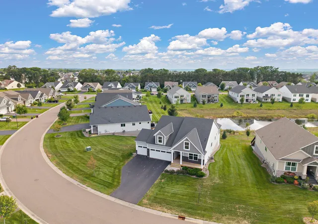 Photo 4 of Single family home for sale at 6702 92nd Bay S, Cottage Grove, MN 55016 | MLS# 7142632 | Listing updated on 2026-09-27