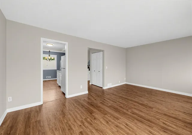 Photo 3 of Single family home for sale at 7509 Whitney Dr, Saint Paul, MN 55124 | MLS# 7142646 | Listing updated on 2026-10-07
