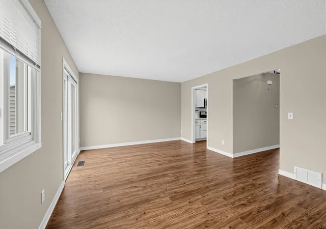 Photo 4 of Single family home for sale at 7509 Whitney Dr, Saint Paul, MN 55124 | MLS# 7142646 | Listing updated on 2026-10-07