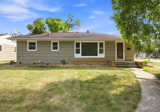Photo 1 of Single family home for sale at 1520 3rd Street S, Moorhead, MN 56560 | MLS# 7142649 | Listing updated on 2026-09-15