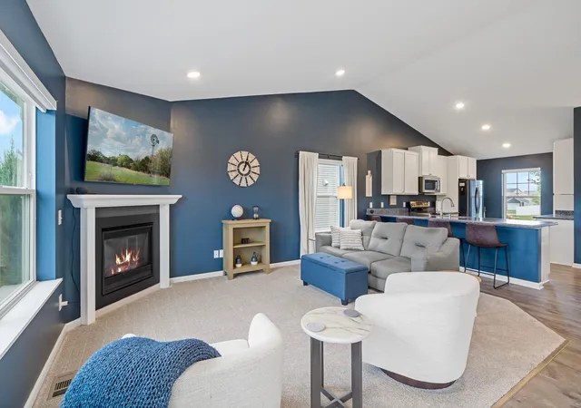 Photo 4 of Single family home for sale at 15135 Emory Cir, Saint Paul, MN 55124 | MLS# 7142664 | Listing updated on 2026-09-17