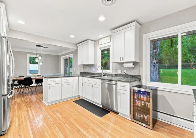 Photo 1 of Single family home for sale at 3600 Sunrise Dr E, Minnetonka, MN 55345 | MLS# 7142702 | Listing updated on 2026-09-12