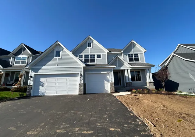Single family home for sale at 4130 Gable Ln, Saint Paul, MN 55129 | MLS# 7142728