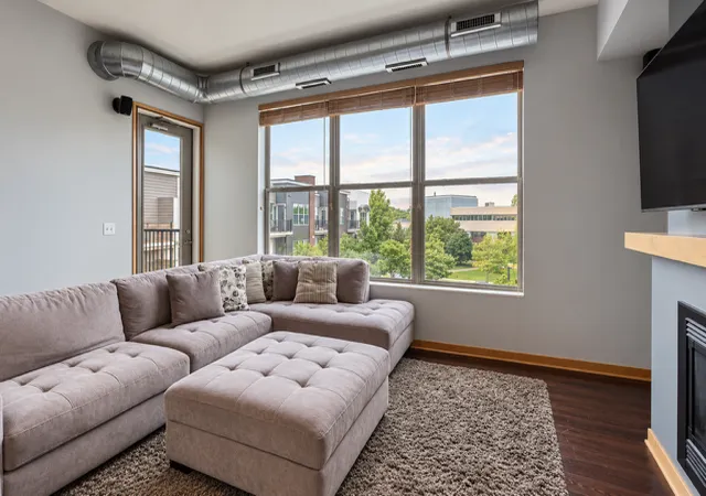 Photo 2 of Condo for sale at 3640 Wooddale Ave S #319, Minneapolis, MN 55416 | MLS# 7142743 | Listing updated on 2026-09-12
