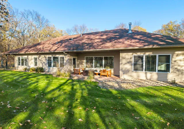 Photo 4 of Single family home for sale at 19038 Zebulon St NW, Elk River, MN 55330 | MLS# 7142750 | Listing updated on 2026-10-23