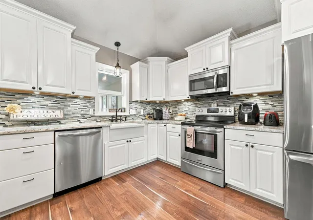 Photo 4 of Single family home for sale at 8590 Jorgensen Ave S, Cottage Grove, MN 55016 | MLS# 7142774 | Listing updated on 2026-09-21
