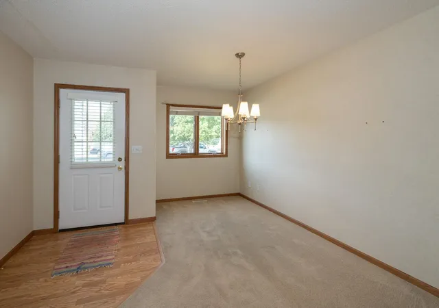 Photo 4 of Single family home for sale at 807 Morningside Dr, Casselton, ND 58012 | MLS# 7142778 | Listing updated on 2026-09-13