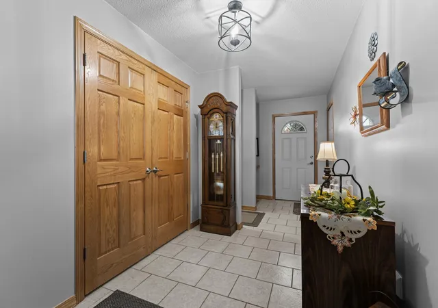 Photo 2 of Single family home for sale at 326 5th Street SW, Eyota, MN 55934 | MLS# 7142795 | Listing updated on 2026-09-22