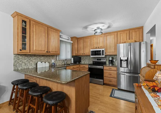 Photo 4 of Single family home for sale at 326 5th Street SW, Eyota, MN 55934 | MLS# 7142795 | Listing updated on 2026-09-22