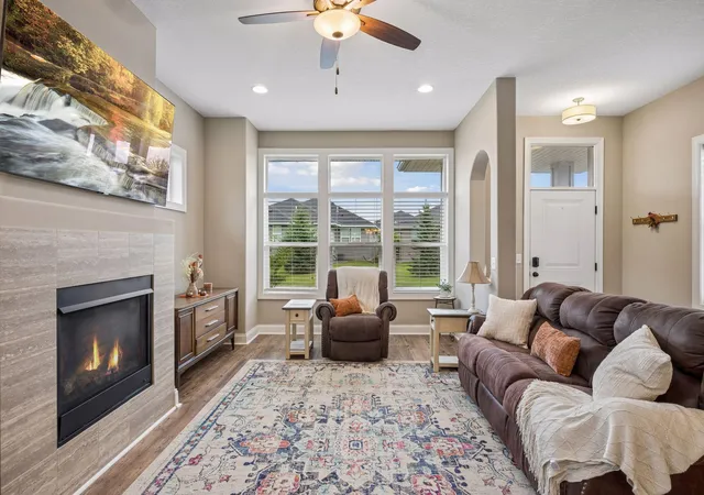 Photo 3 of Sale Pending at 1183 Willowbrook Cir, Delano, MN 55328 | MLS# 7142796 | Listing updated on 2026-10-05