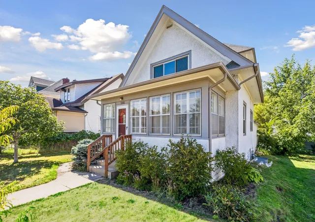 Photo 3 of Single family home for sale at 3708 4th Avenue S, Minneapolis, MN 55409 | MLS# 7142803 | Listing updated on 2026-09-18