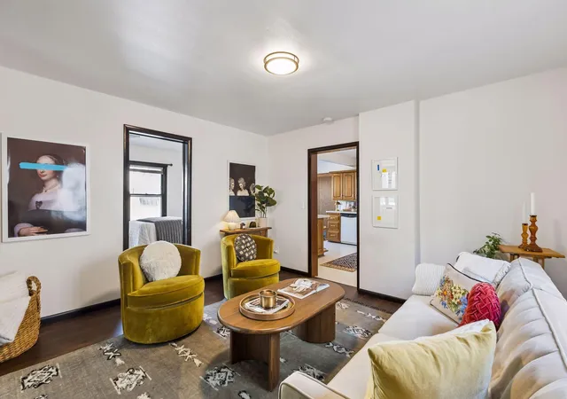 Photo 2 of Sale Pending at 409 6th Street Se, Minneapolis, MN 55414 | MLS# 7142845 | Listing updated on 2026-10-12