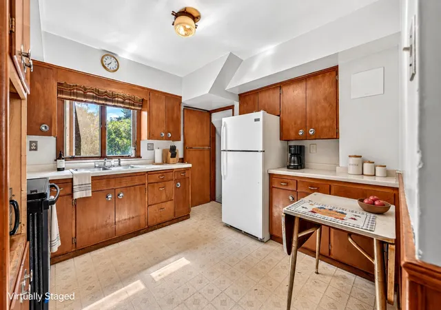 Photo 3 of Single family home for sale at 1406 99th Avenue W, Duluth, MN 55808 | MLS# 7142882 | Listing updated on 2026-09-12