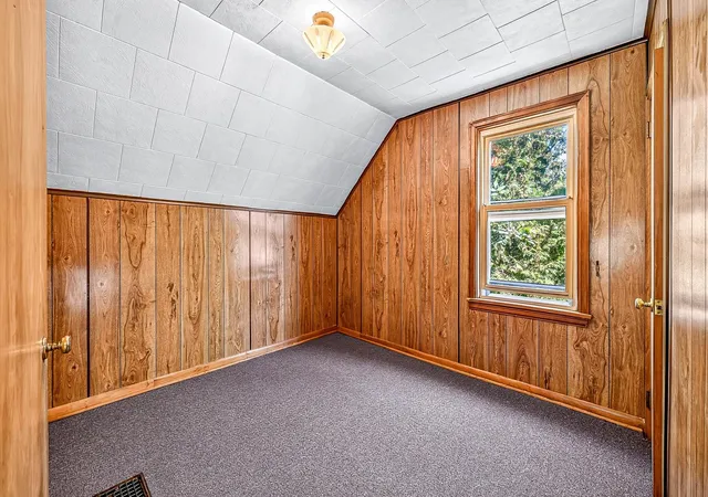 Photo 4 of Single family home for sale at 1406 99th Avenue W, Duluth, MN 55808 | MLS# 7142882 | Listing updated on 2026-09-12