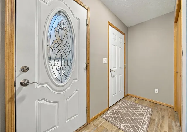Photo 3 of Single family home for sale at 1706 12th Street N, Wahpeton, ND 58075 | MLS# 7142887 | Listing updated on 2026-09-15