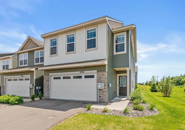 Photo 1 of Single family home for sale at 5092 Stable View Dr, Saint Paul, MN 55129 | MLS# 7142906 | Listing updated on 2026-09-12