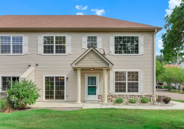 Photo 2 of Single family home for sale at 2036 Chicory Way, Chanhassen, MN 55317 | MLS# 7142947 | Listing updated on 2026-09-18
